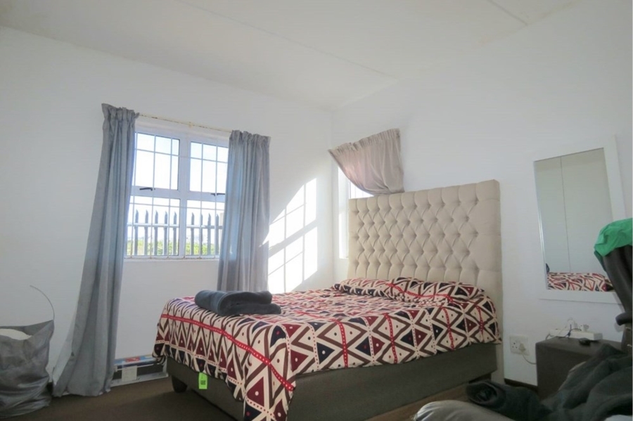 2 Bedroom Property for Sale in Parklands Western Cape